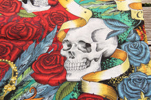 Laden Sie das Bild in den Galerie-Viewer, Mundschulzmaske Skull extra