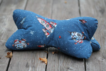 Laden Sie das Bild in den Galerie-Viewer, Leseknochen Rakete