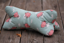 Laden Sie das Bild in den Galerie-Viewer, Leseknochen Schweinchen