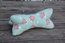 Laden Sie das Bild in den Galerie-Viewer, Leseknochen Schweinchen